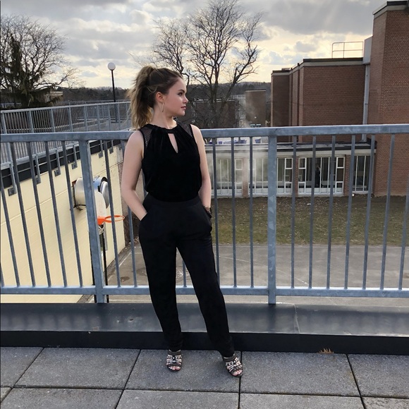 Meet your Posher, Mickaela - Picture 3 of 7